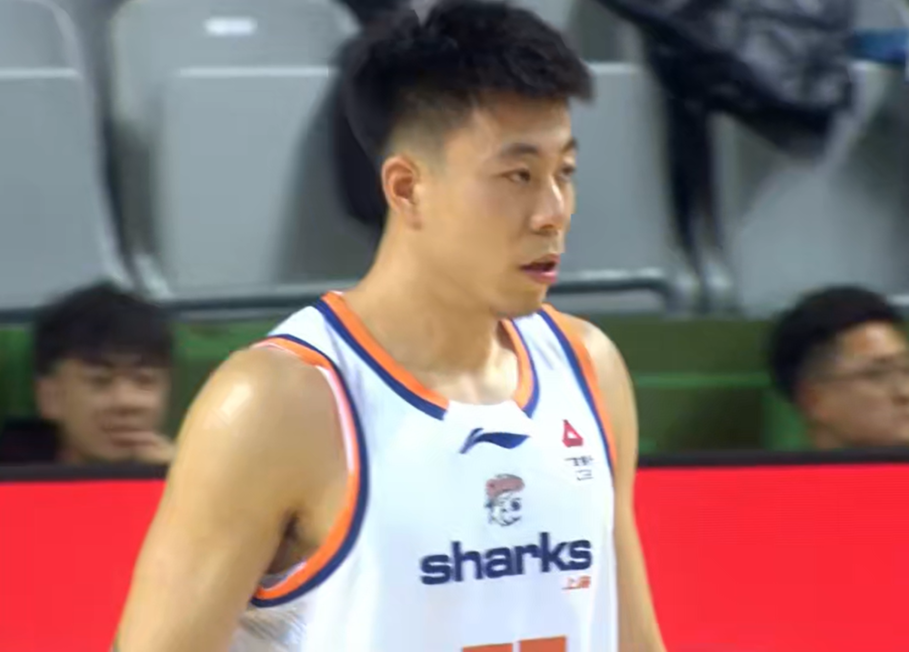 世界杯赛事直播地址-失望！男篮顶级锋线打36分钟，只得5、分 球迷：郭士强还要他吗？