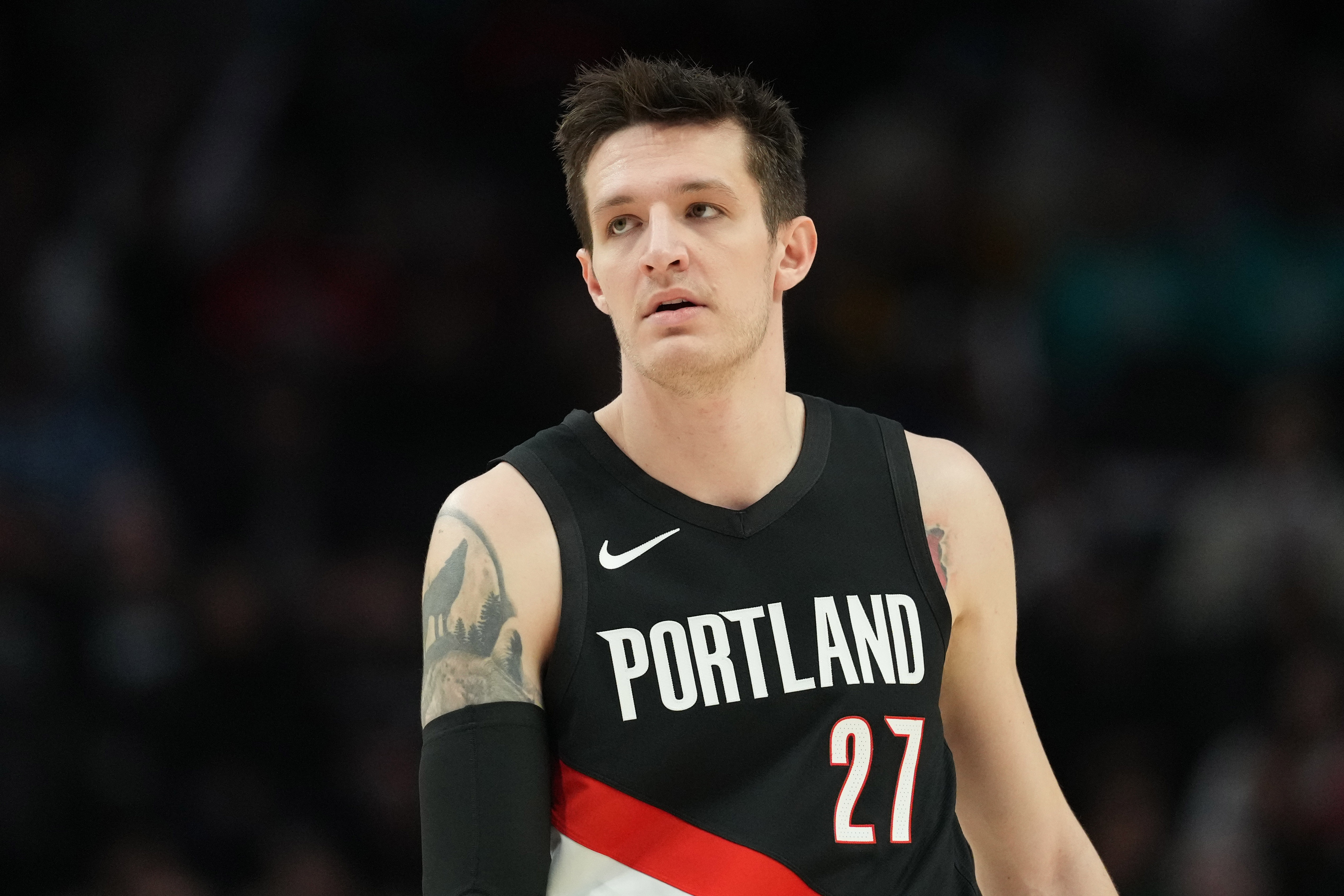 世界杯高清比赛观看-明天开拓者客战马刺 克雷伊奇&amp;夏普小概率出战 格兰特缺阵